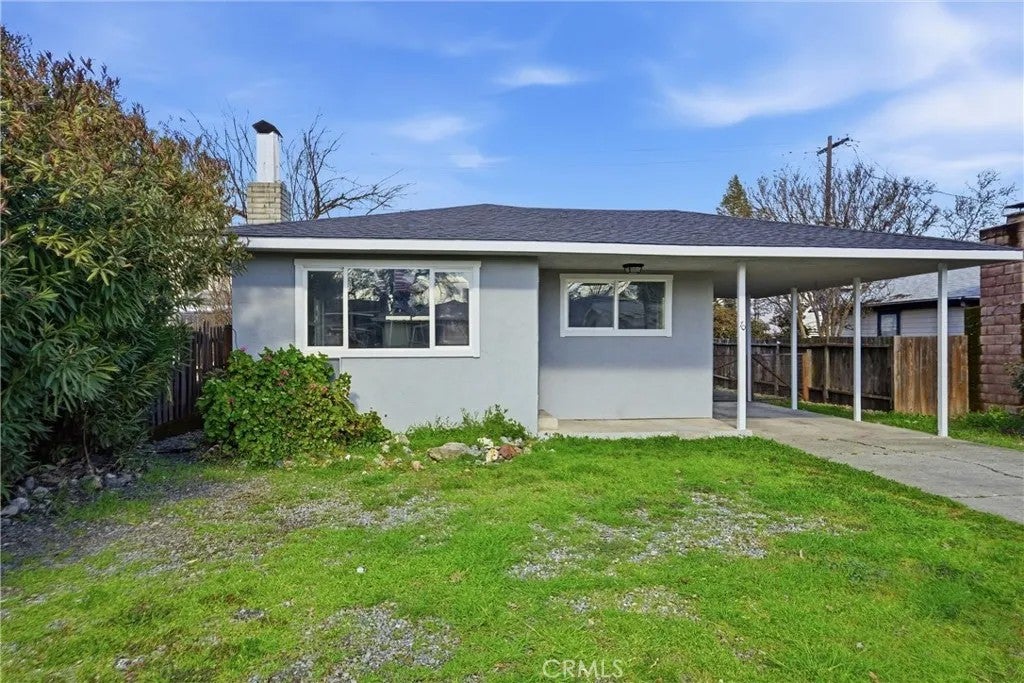 70 Lupoyoma Avenue — photo