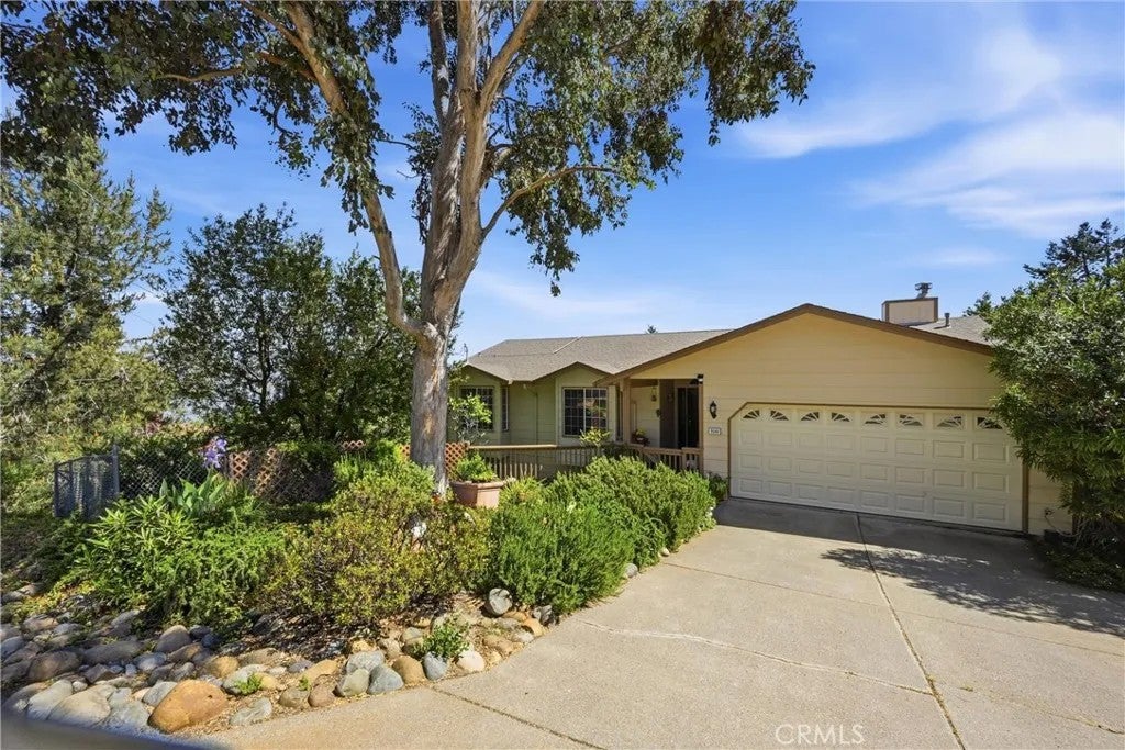 3590 Idlewood Drive — photo