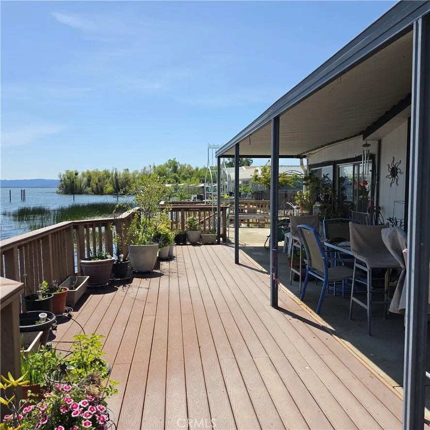 5830 Robin Hill 4 — photo
