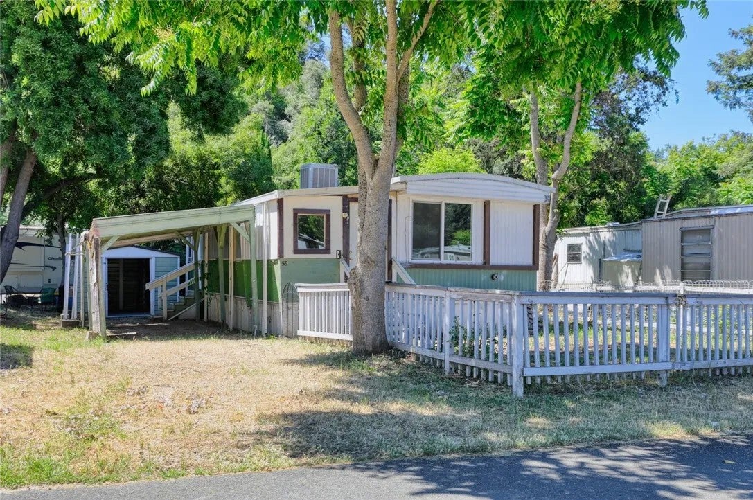 3630 Country Club 58 — photo