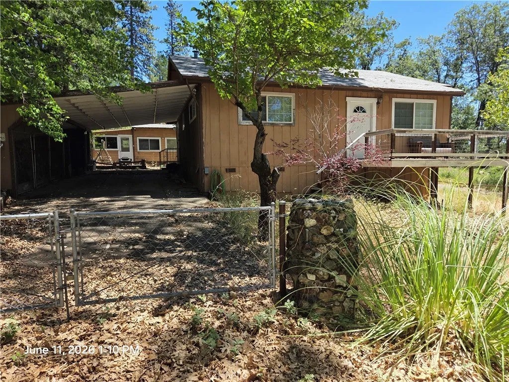 10498 Redwood Road — photo