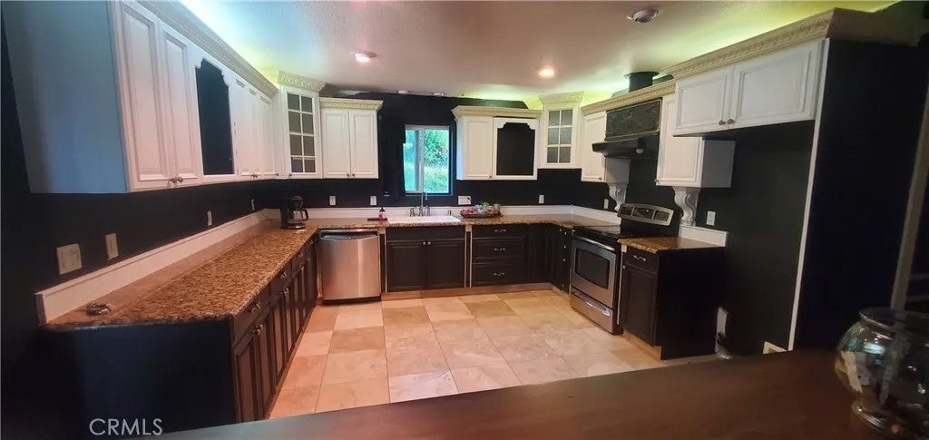 10458 Chatten Court — photo
