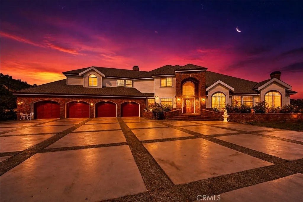 2511 State Highway 53 — photo