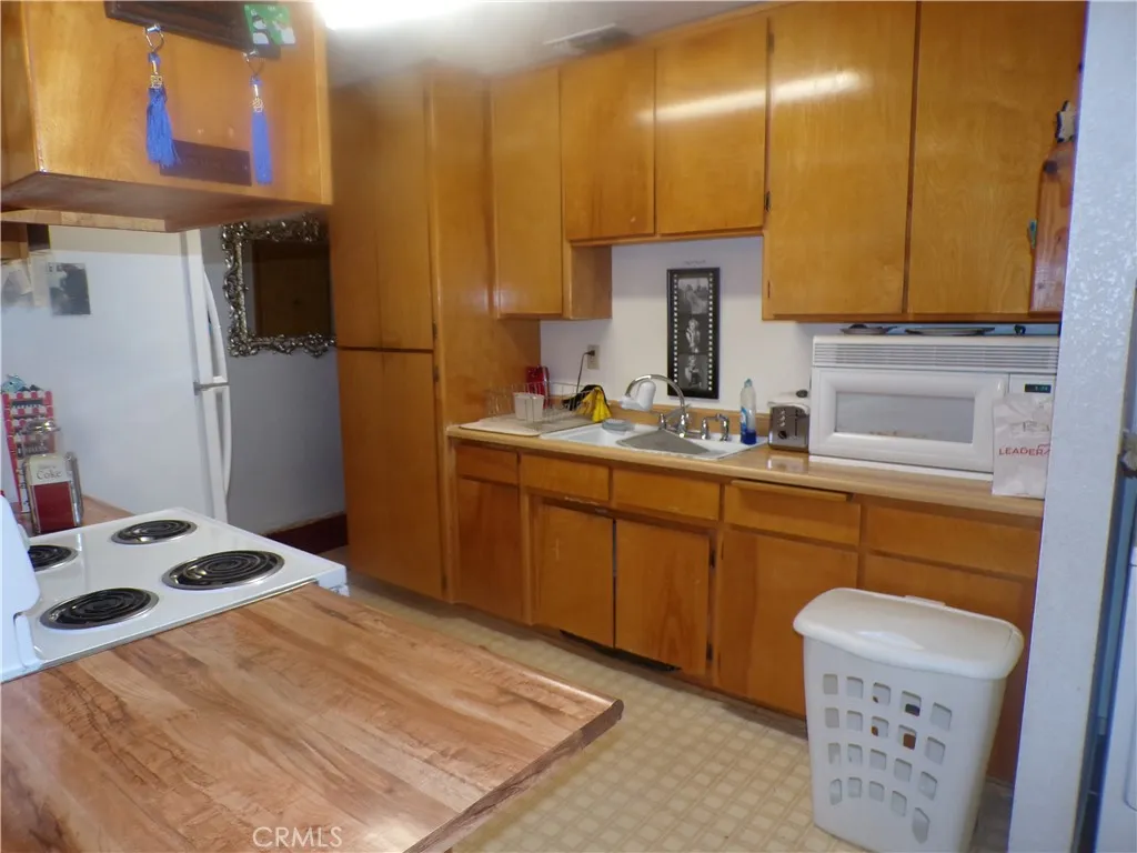 15906 33rd, Clearlake, CA 95422 — photo 3