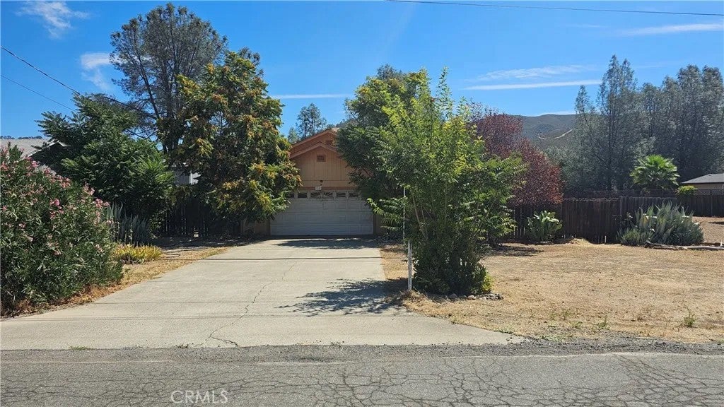 2240 Spring Valley Road — photo