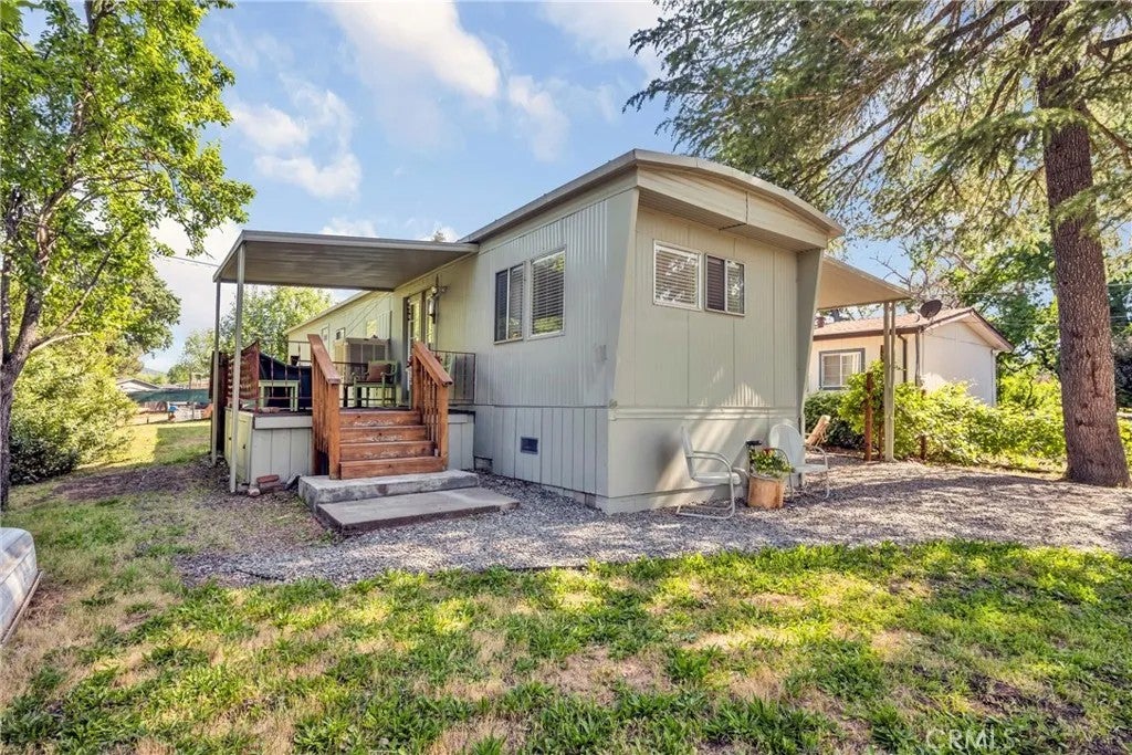8522 Quarterhorse Lane — photo