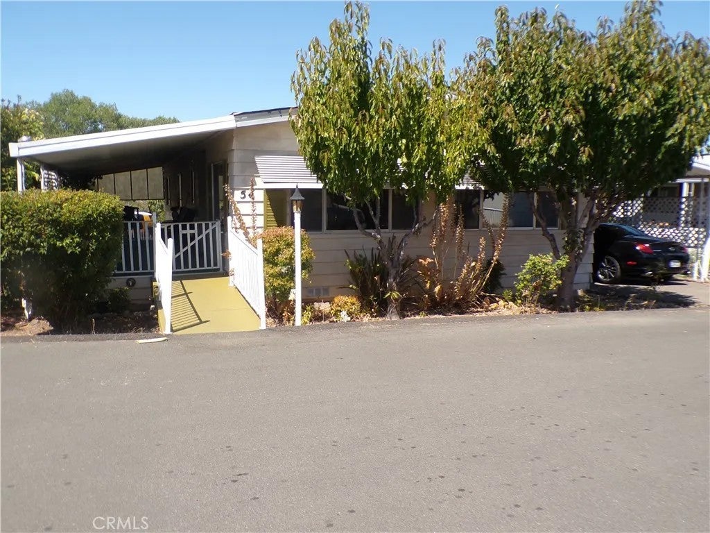 5701 Live Oak 54 — photo