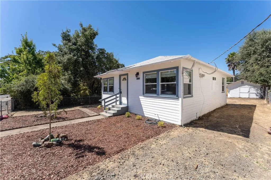 6454 11th, Lucerne, CA 95458 — photo 2