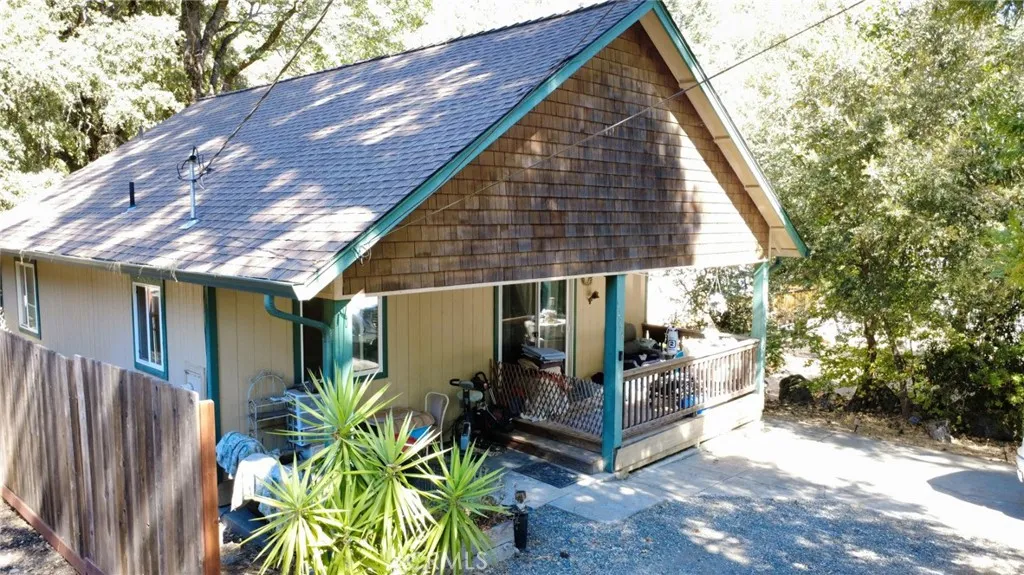 10726 Sycamore Road — photo