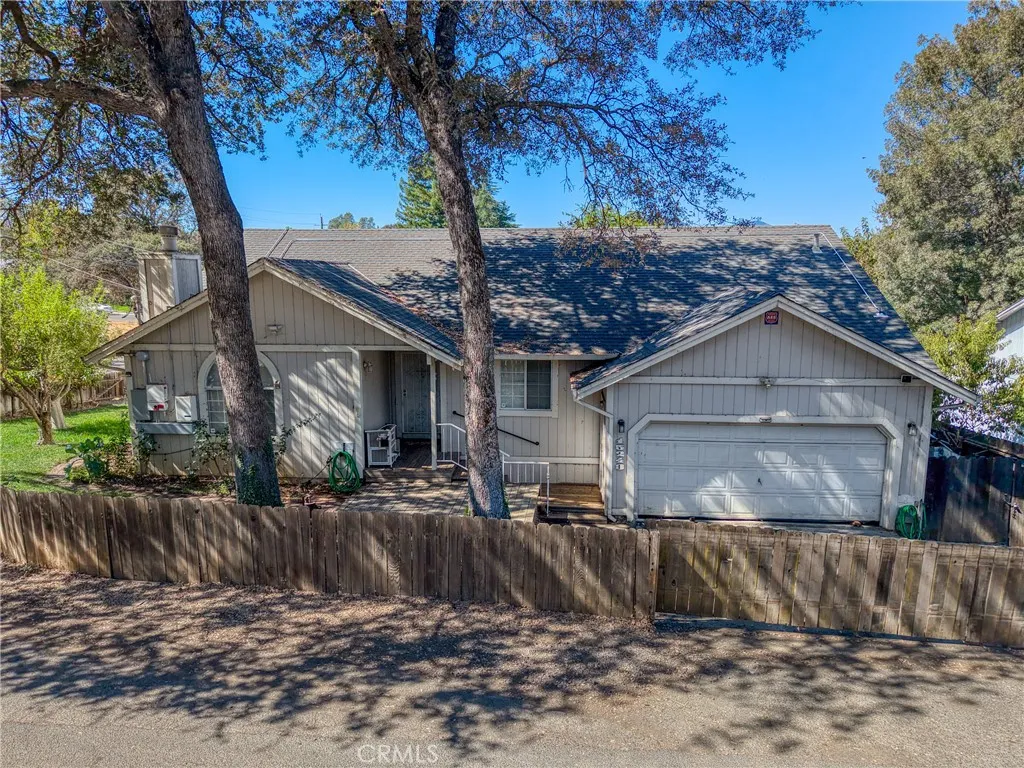 15243 Austin Rd — photo