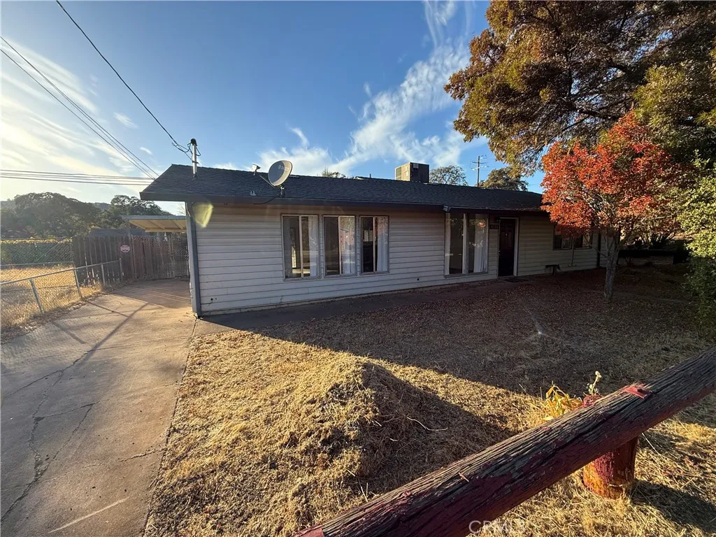 6135 Ridgeview Drive — photo