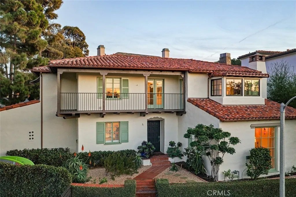 2 Emerald Bay — photo