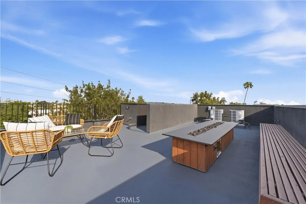 3601 Mclaughlin Avenue — photo