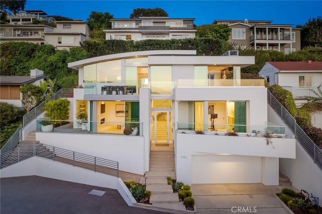 640 Temple Hills Drive — photo