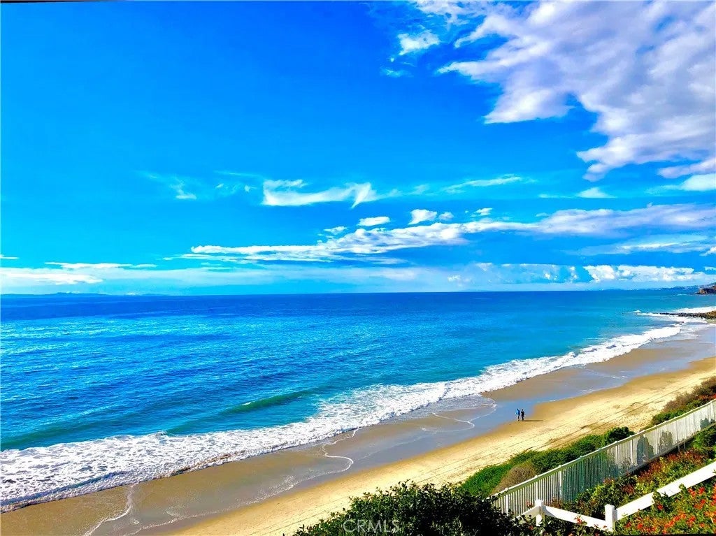 4 Breakers — photo
