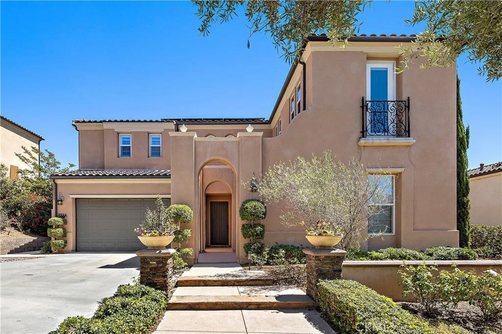 7322 Calle Pera — photo