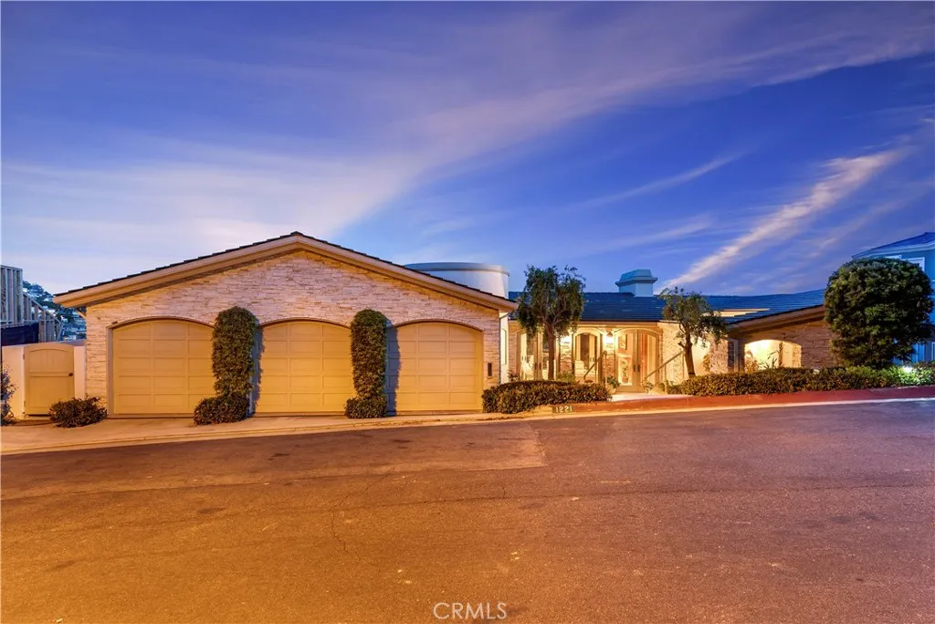 1221 Emerald Bay — photo
