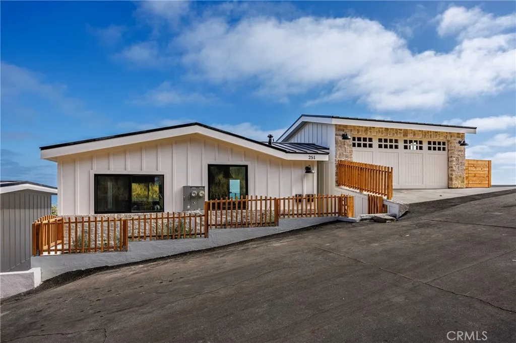 251 Highland Unit 1 — photo