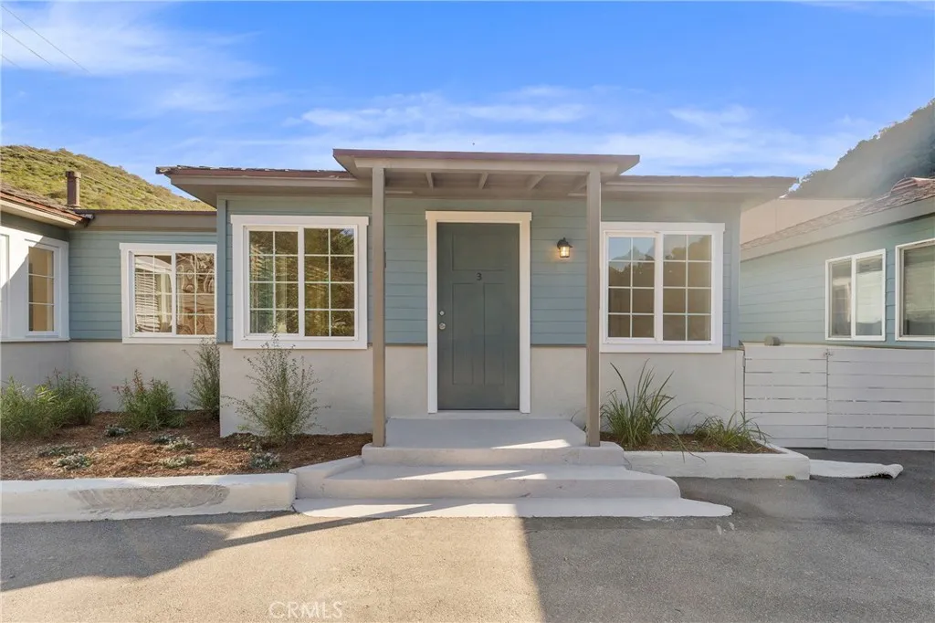 2525 Laguna Canyon Unit 3 — photo