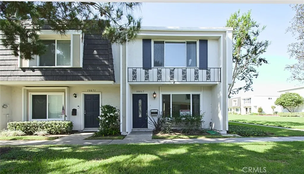 10067 Los Coyotes Court — photo