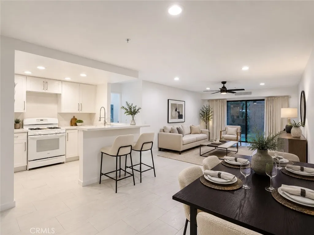 700 W 3rd Street Unit a104 — photo