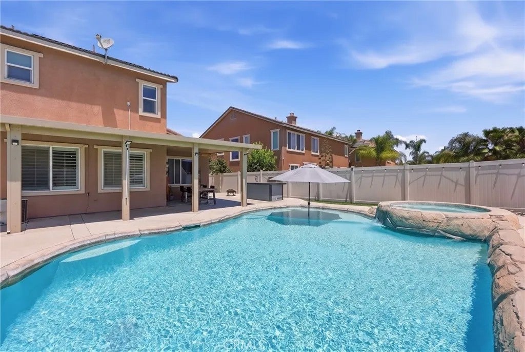 27708 Carlton Oaks Street — photo