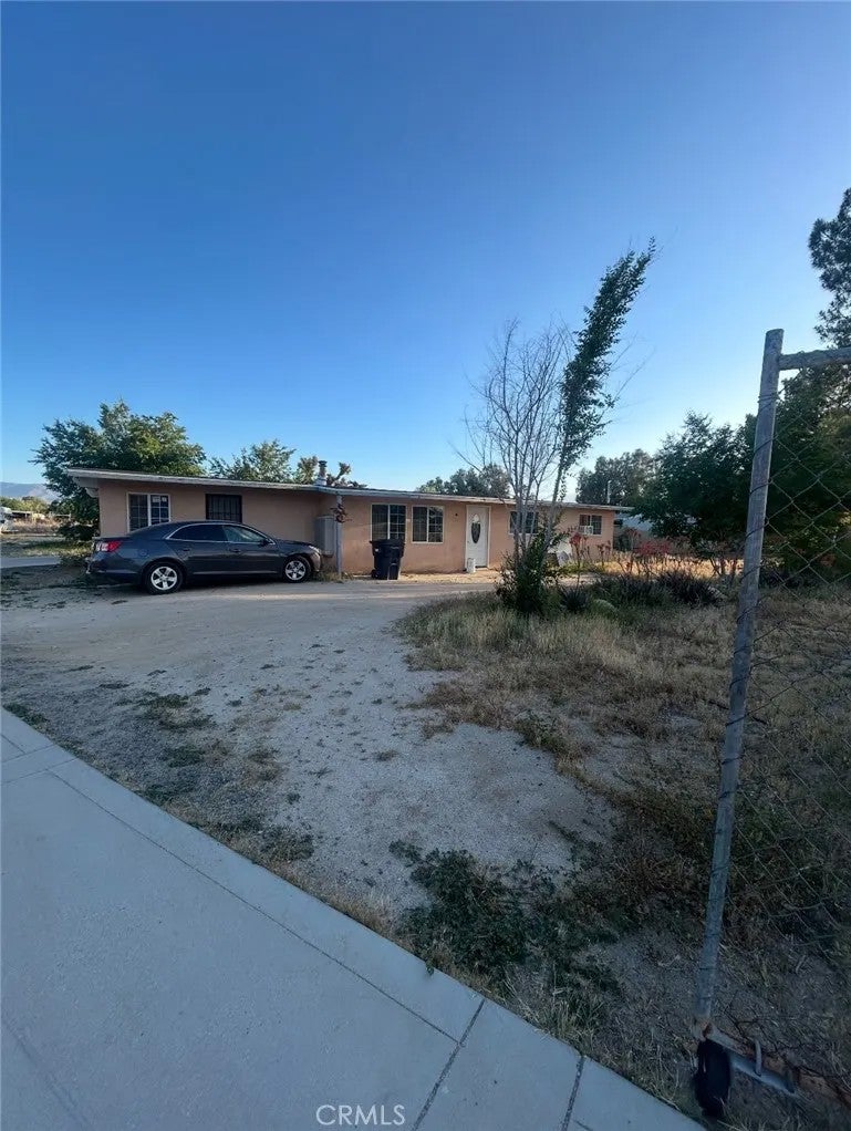9636 E Avenue Q2 — photo