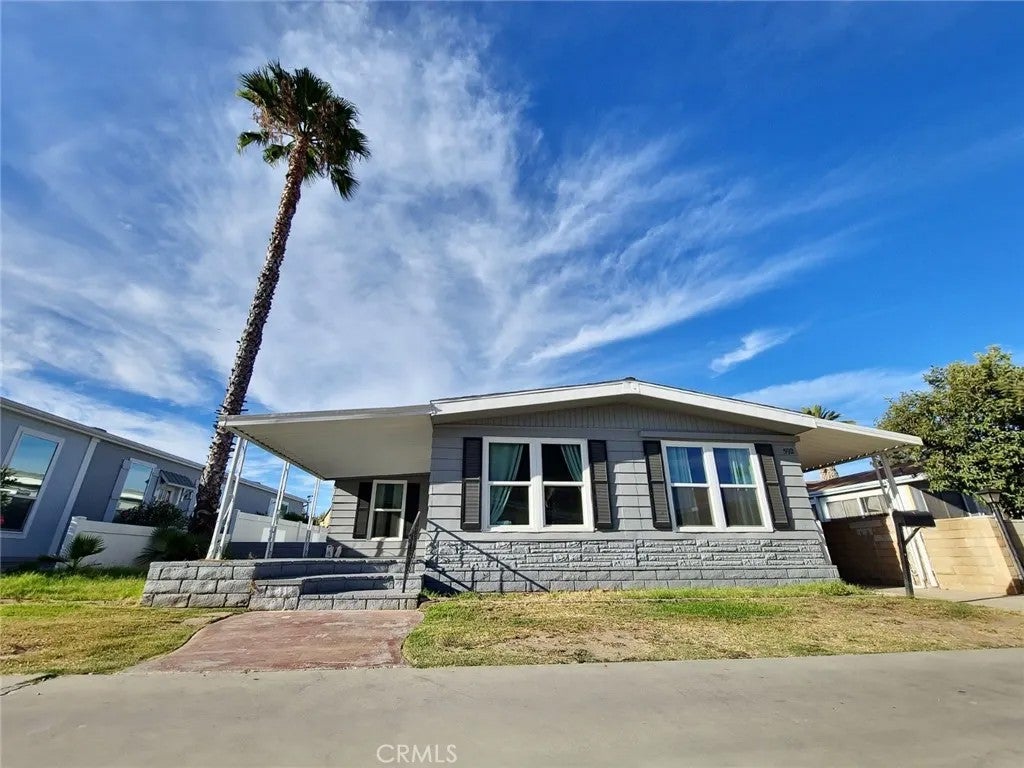 5800 Hamner 592 — photo