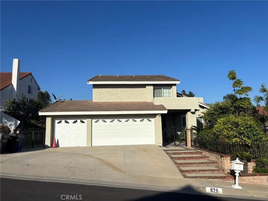 828 Adelita Street — photo