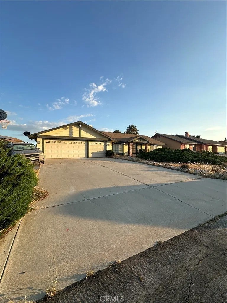 12581 Sunset Road — photo
