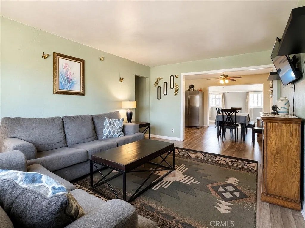 419 E 186th Street, Carson, CA 90746 — photo 3