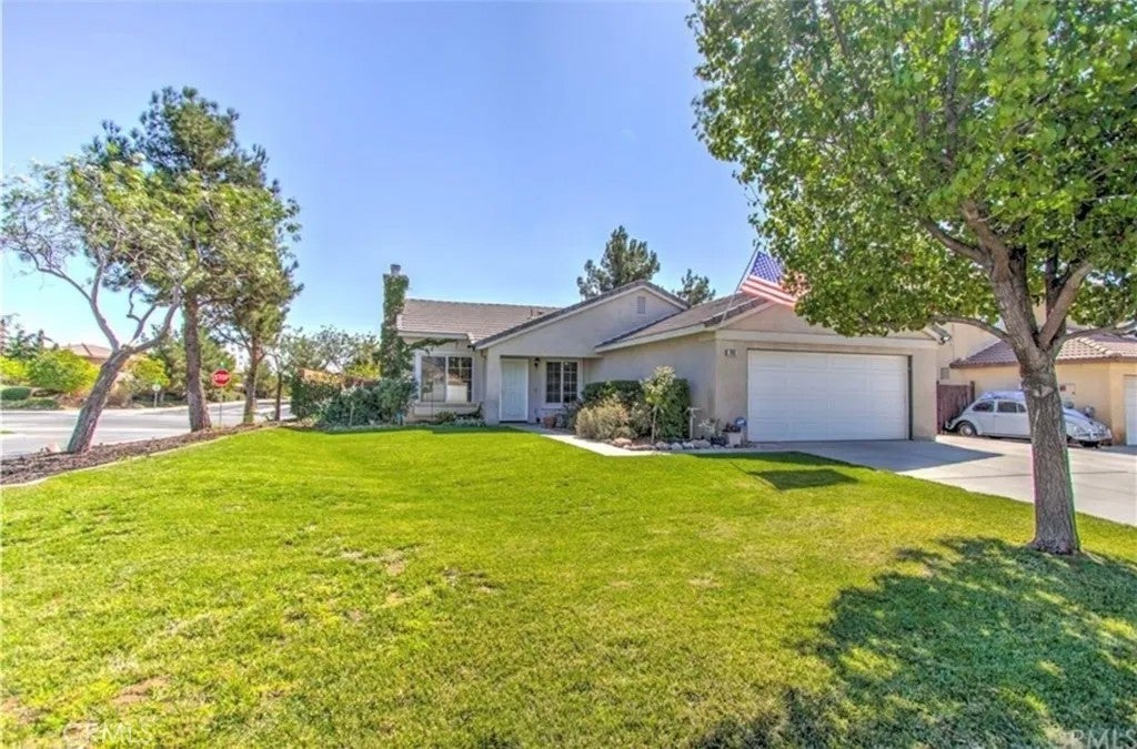 793 Cougar Ranch — photo