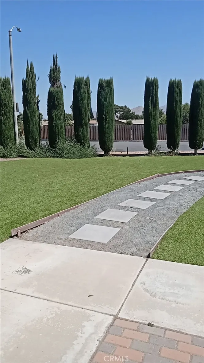 1633 Sunup, Riverside, CA 92501 — photo 3