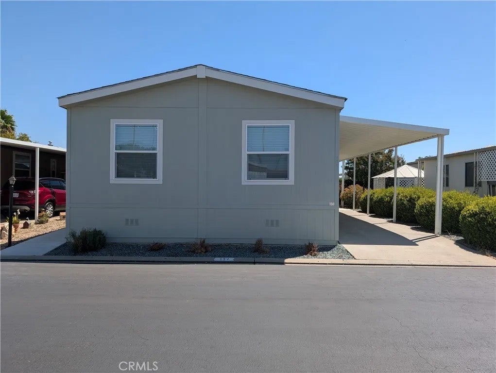 2240 Golden Oak Ln #117 — photo