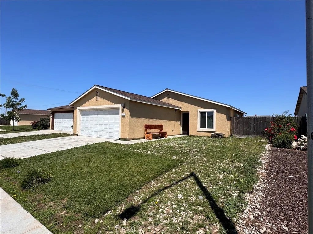 767 Taryn Court — photo