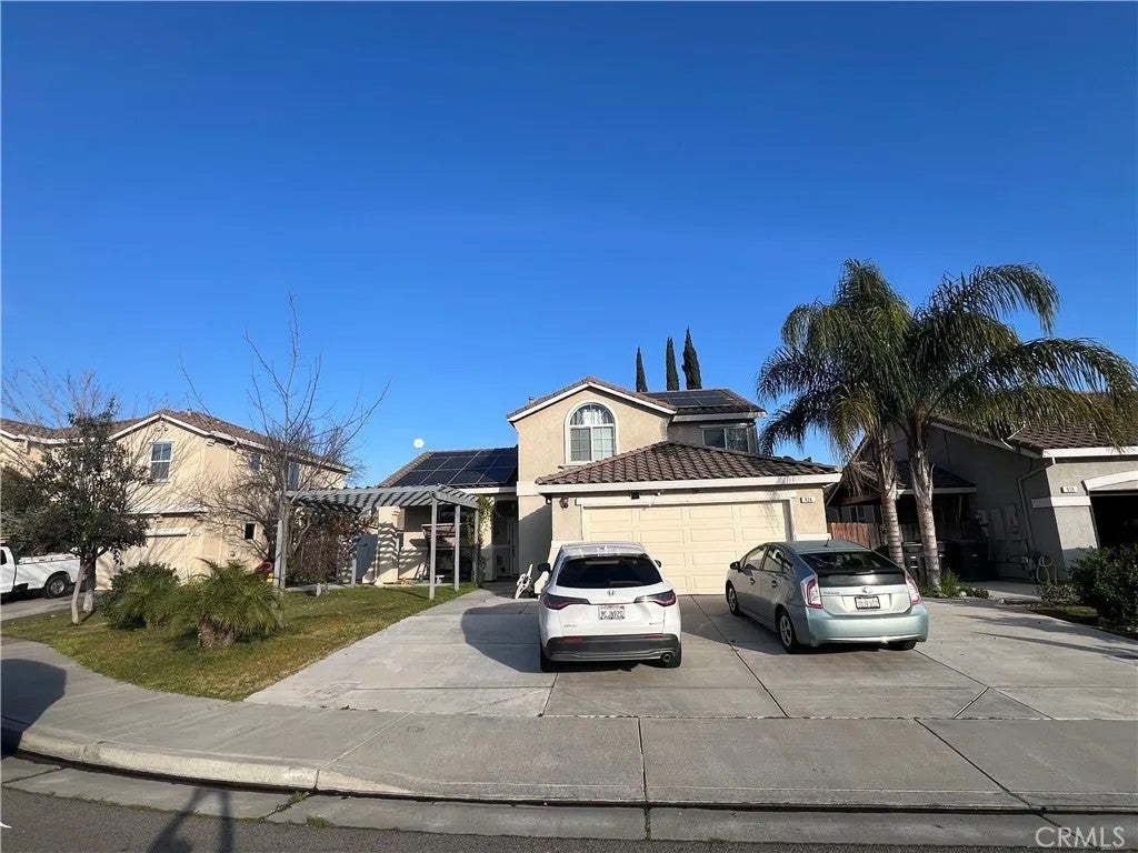 924 Dosangh Court — photo
