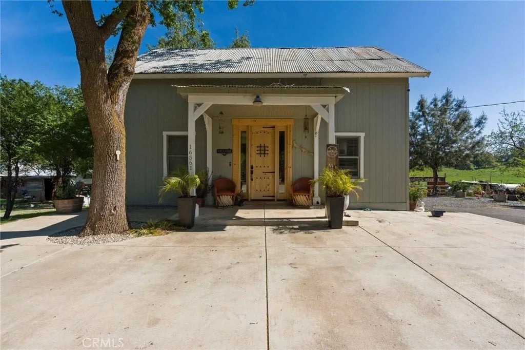 16561 Jacksonville — photo