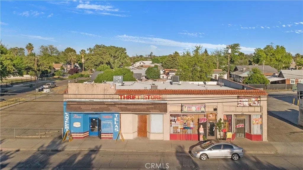 162 N Maple Ave — photo