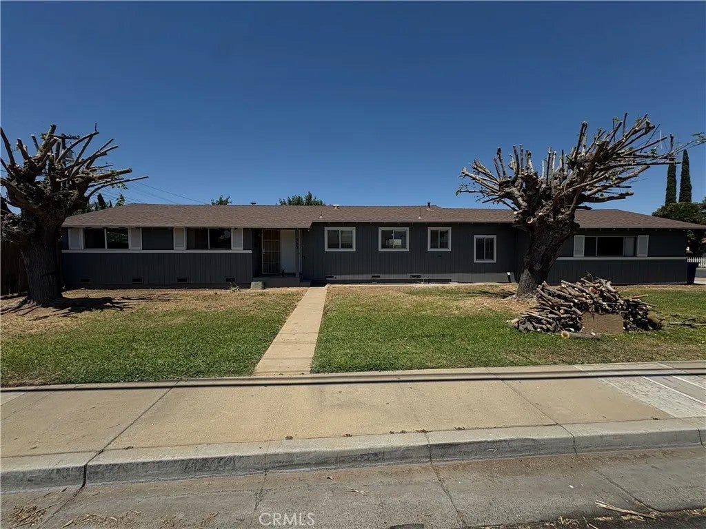 1963 Merced — photo