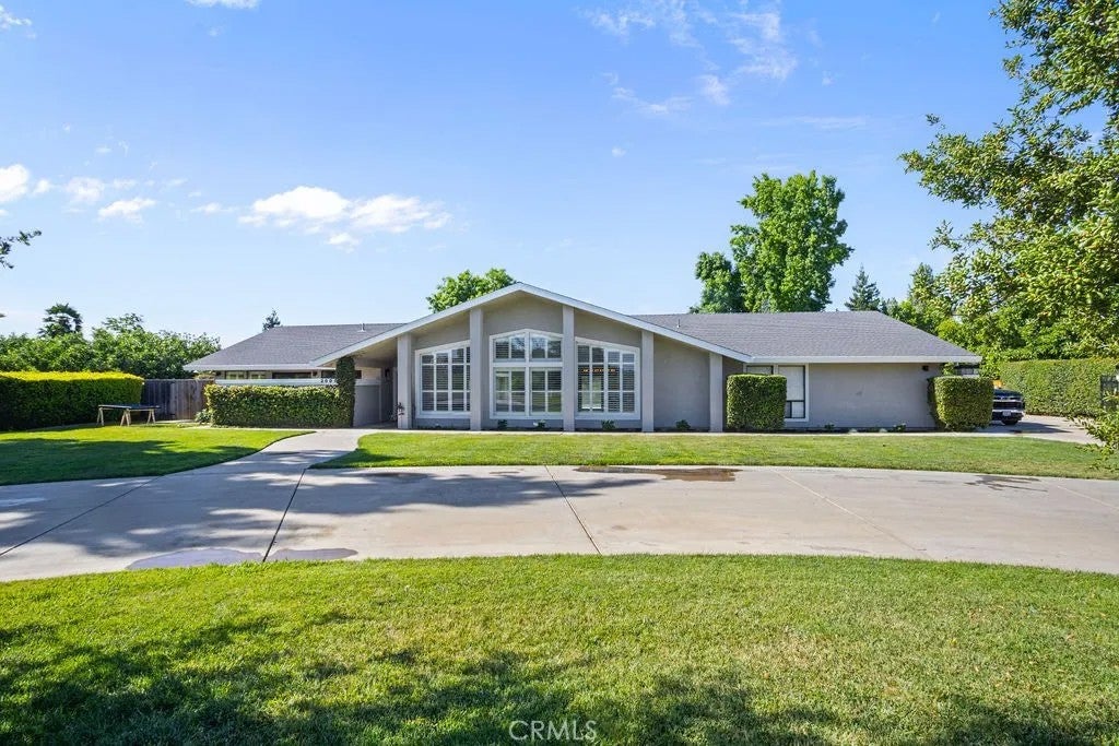 2698 E South Bear Creek — photo