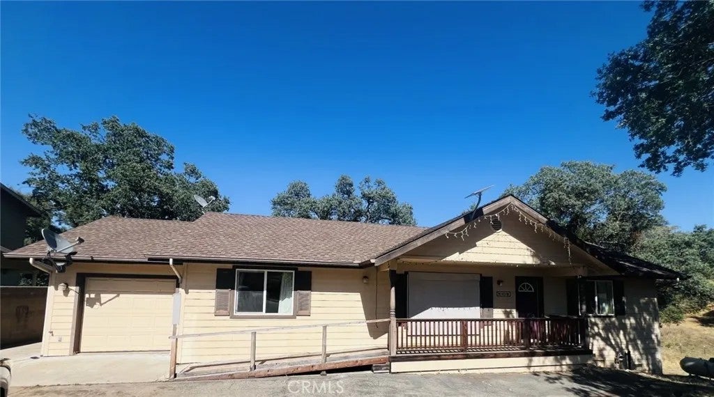 5109 Smith — photo
