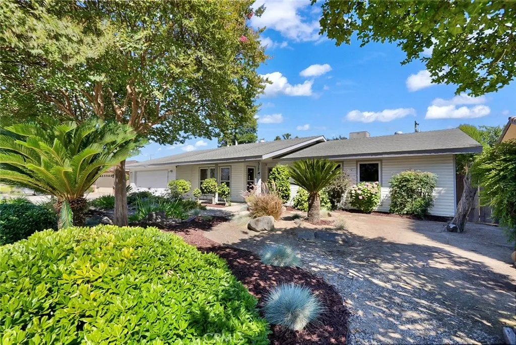 317 Circle, Chowchilla, CA 93610 — photo 2