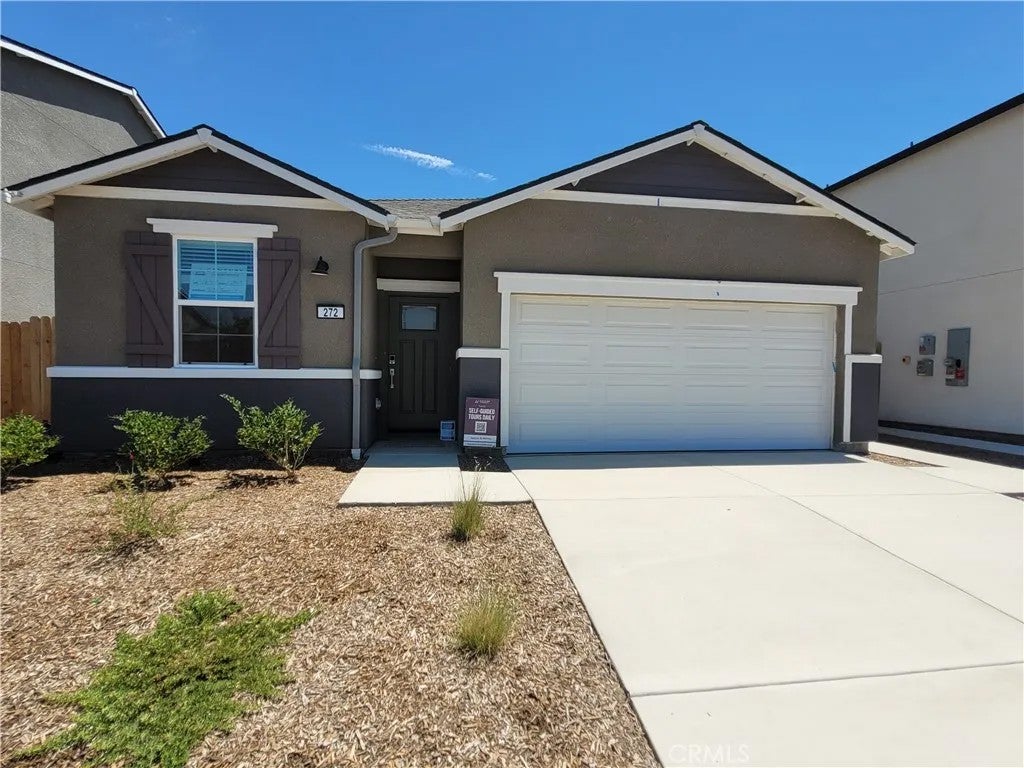 272 Travis Court — photo