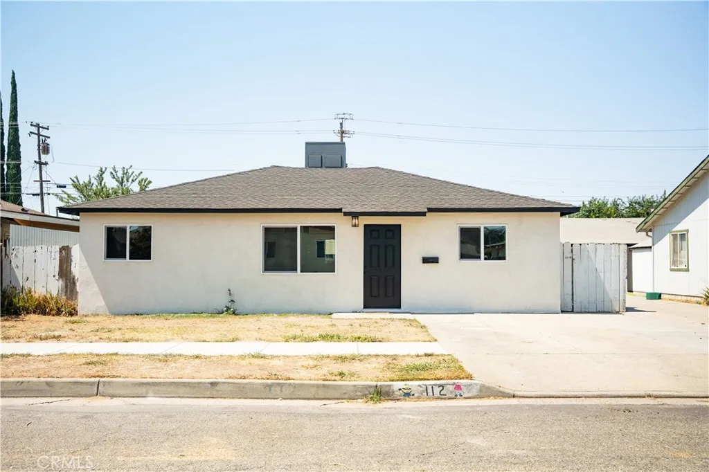 112 Riverside, Chowchilla, CA 93610