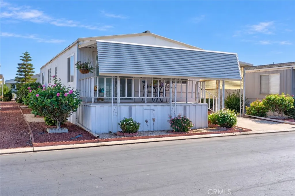2240 Golden Oak Unit 107 — photo