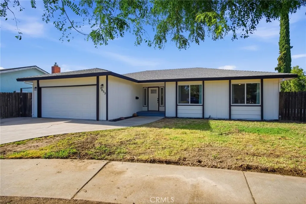 1055 Lees Court — photo