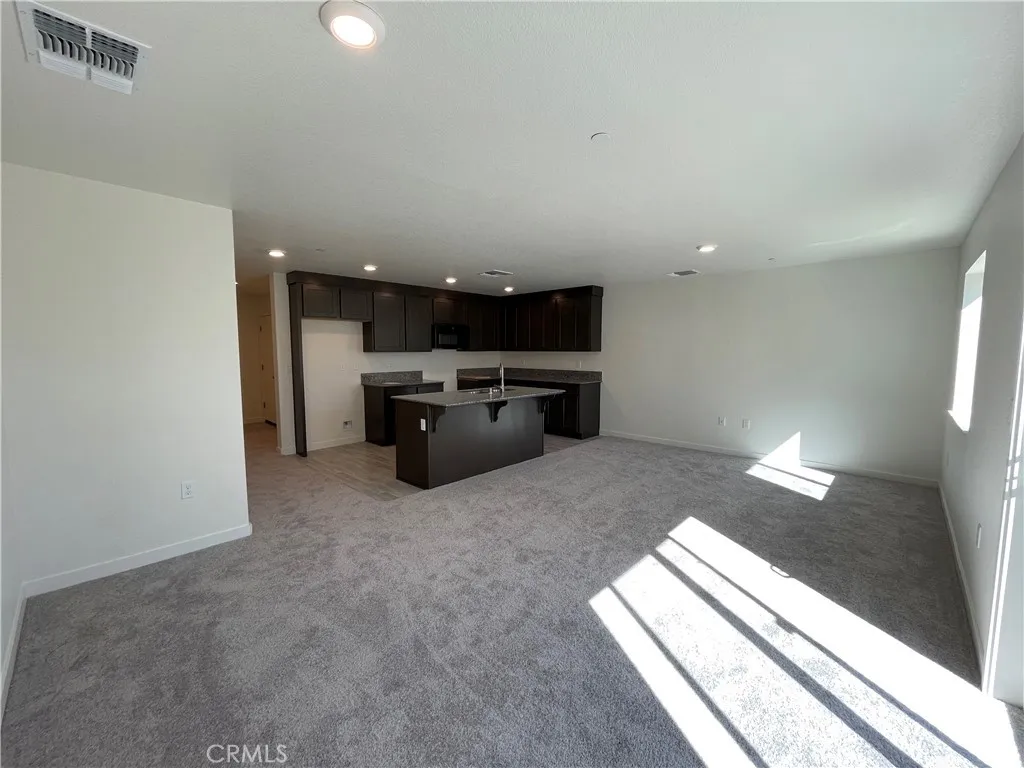 135 Long Trail Lane — photo