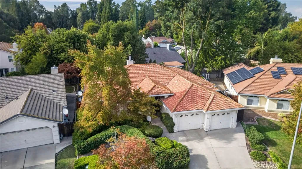 3427 Paseo Verde — photo