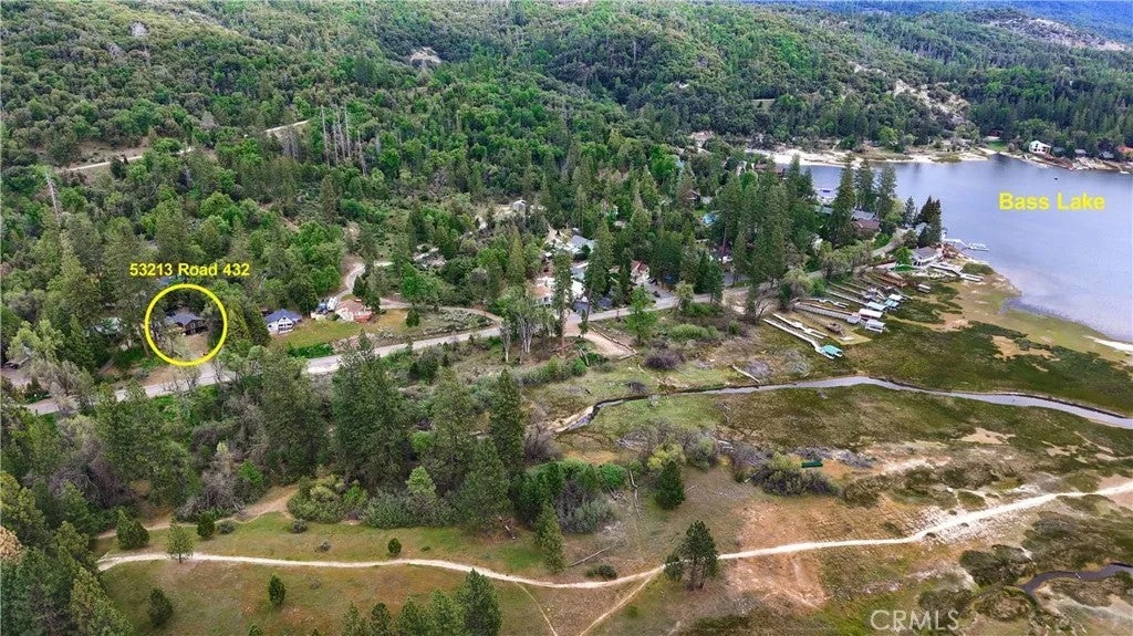 53213 Road 432 — photo