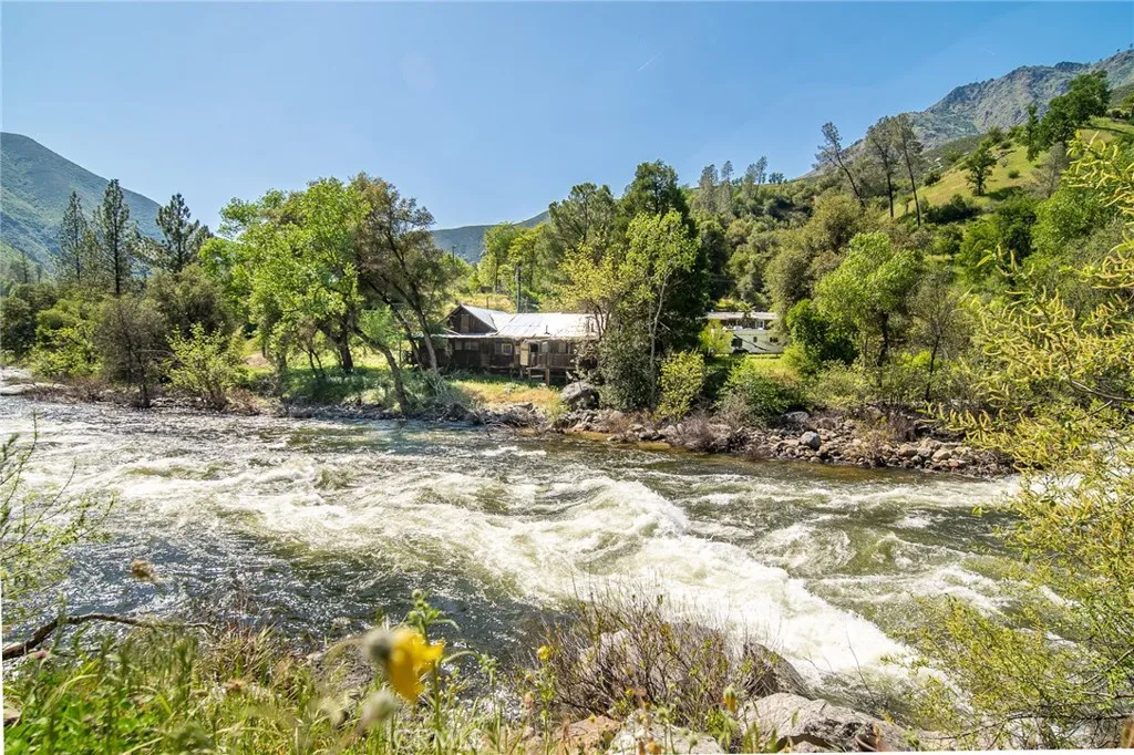 10049 Incline Road, El Portal, CA 95318 — photo 2